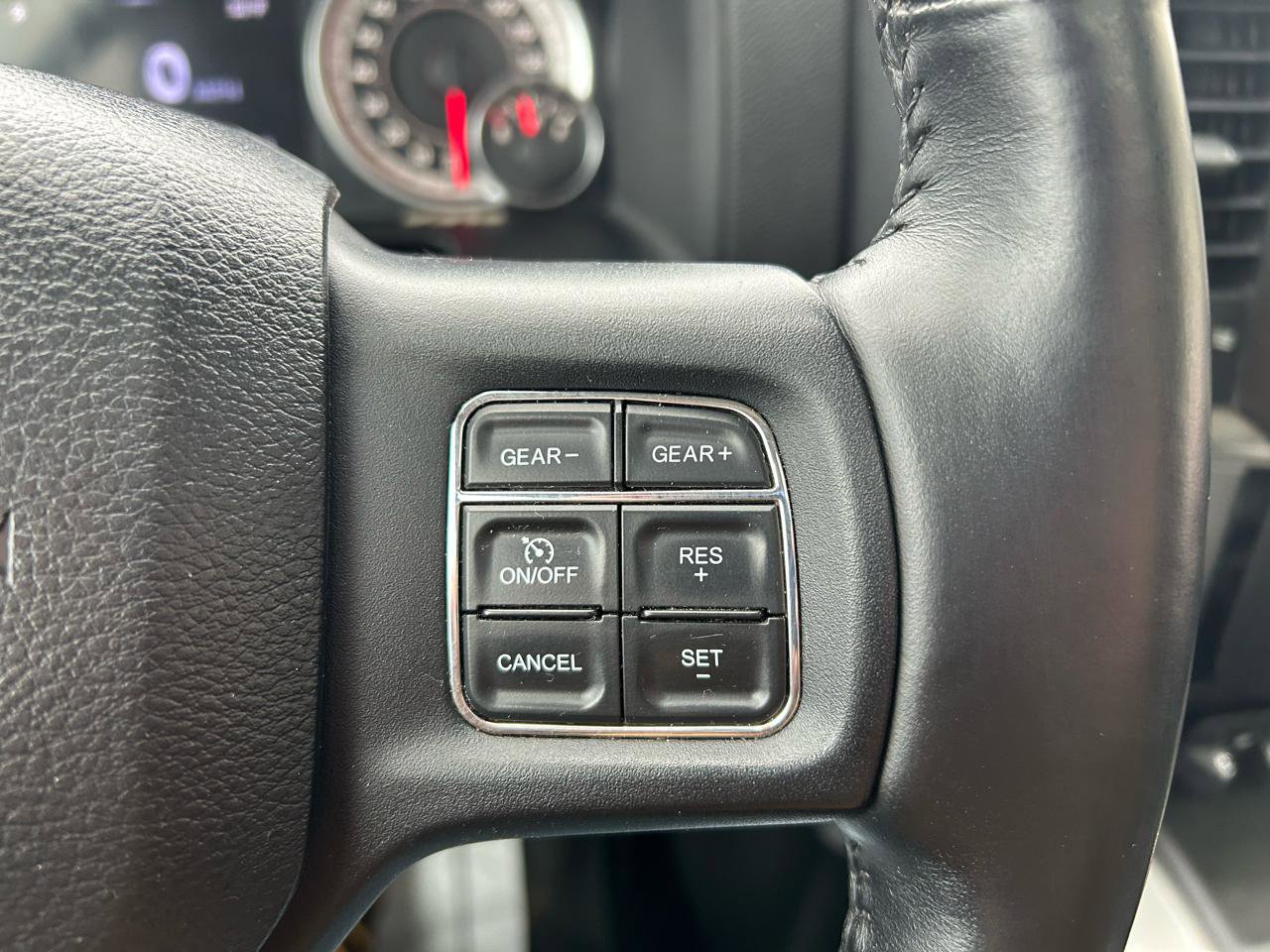 Used 2016 RAM 1500 Sport w/ Sport Premium Group image 19