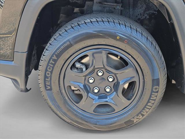 Used 2018 Jeep Compass Sport AWD/4WD image 26