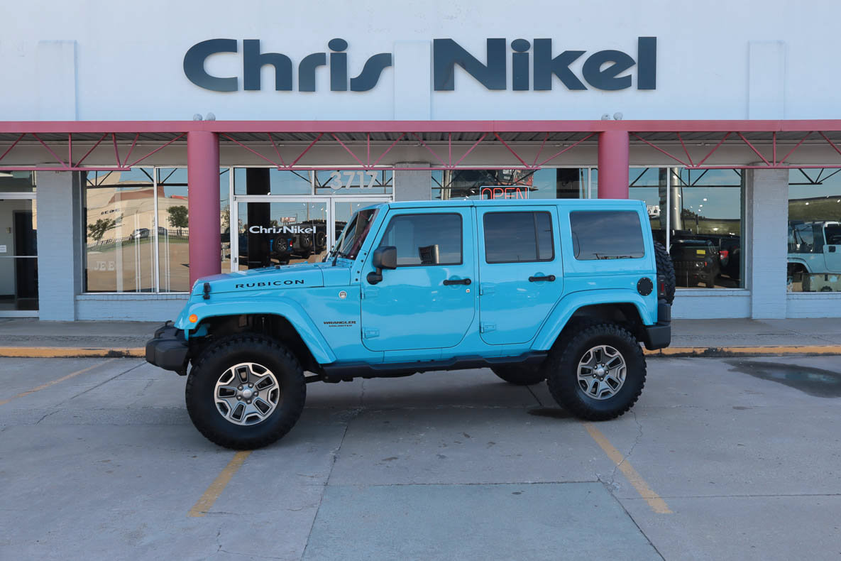 Used 2017 Jeep Wrangler Unlimited Rubicon w/ Connectivity Group AWD/4WD image 1
