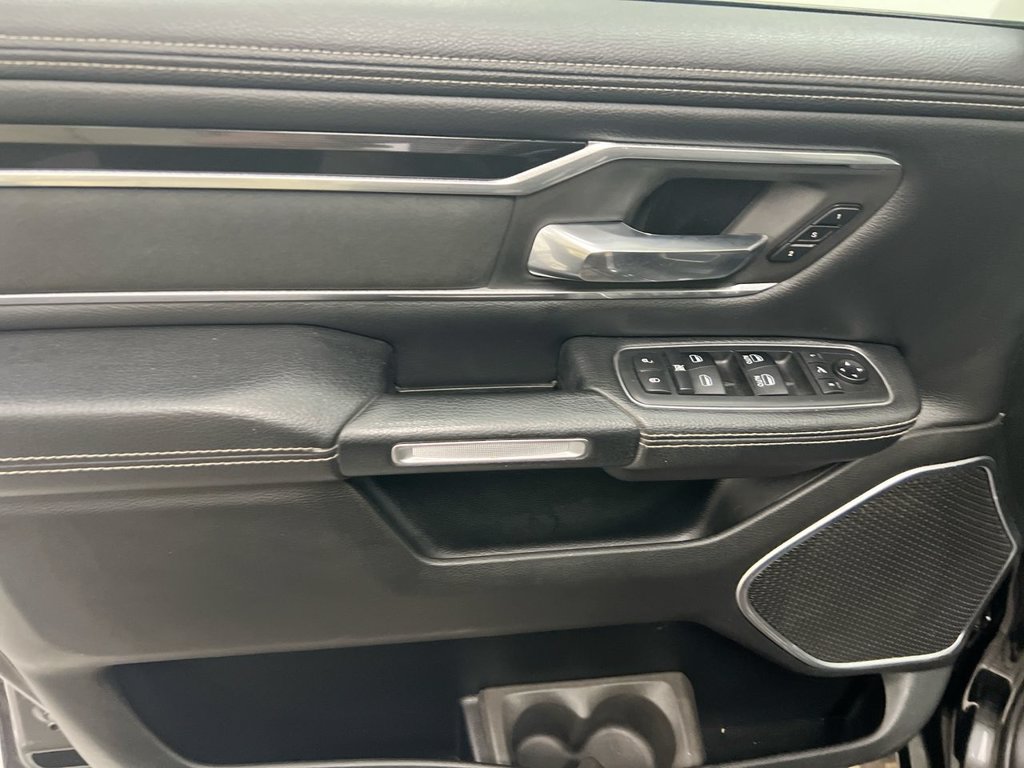 Used 2019 RAM 1500 Laramie w/ Sport Appearance Package AWD/4WD image 22
