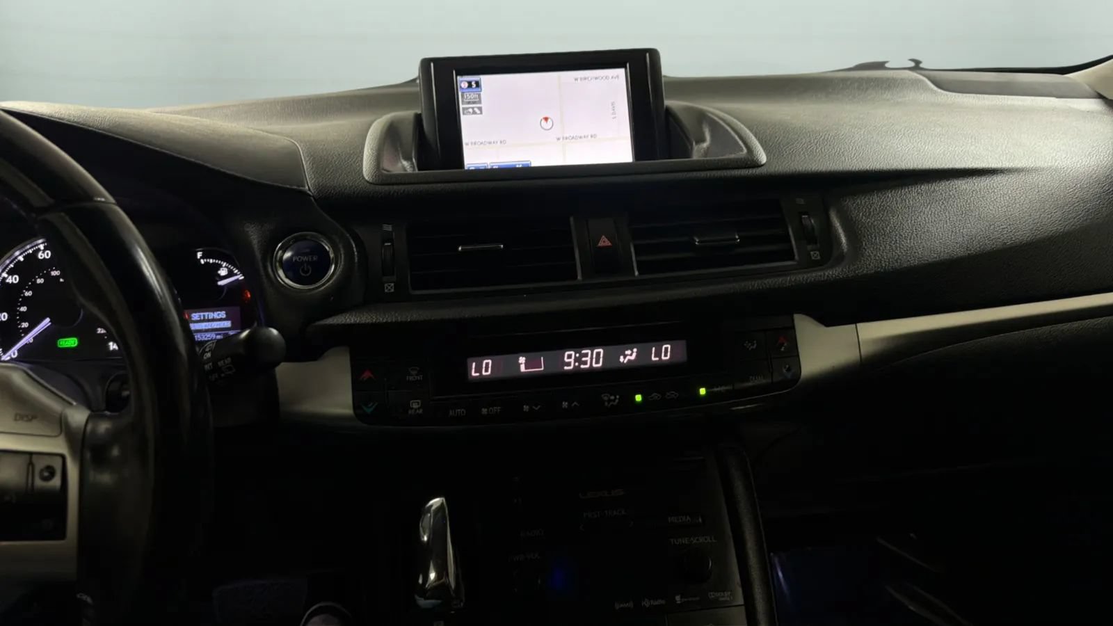 Used 2013 Lexus CT 200h w/ Premium Pkg w/Navigation FWD image 13