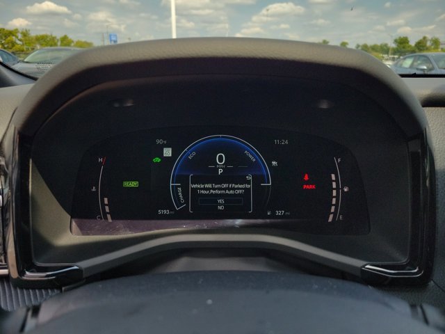 Used 2025 Toyota Camry SE image 15