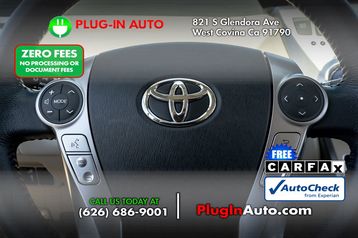 Used 2015 Toyota Prius V Four FWD image 17