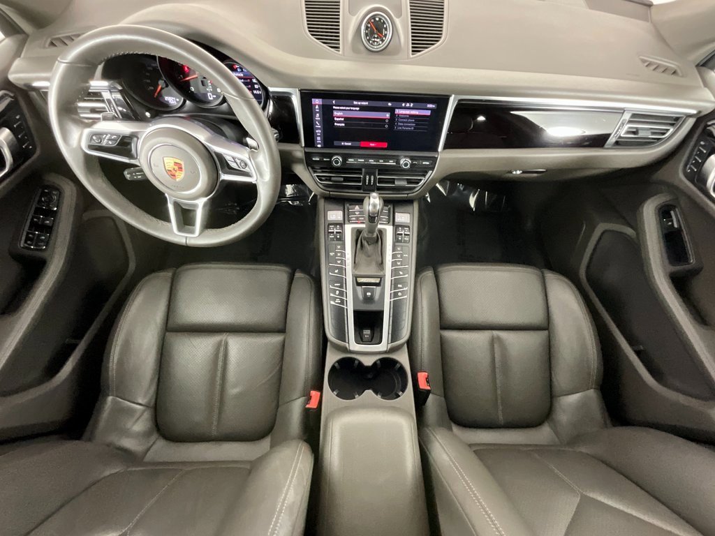 Used 2020 Porsche Macan image 14