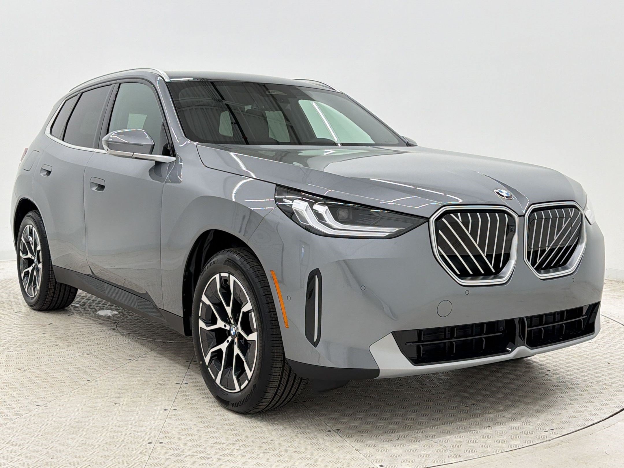 New 2026 BMW X3 xDrive30i w/ Premium Package AWD/4WD image 7