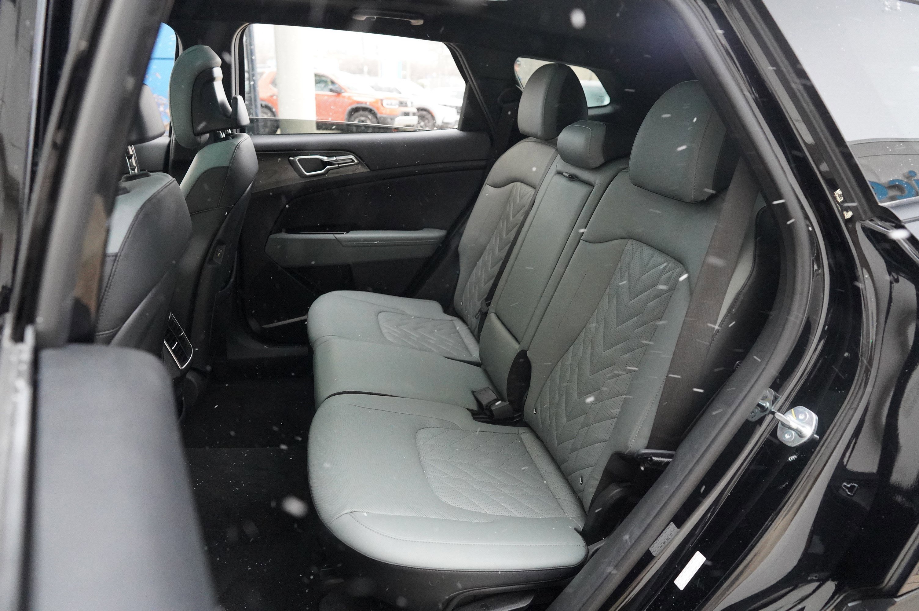 Used 2024 Kia Sportage X-Line w/ X-Line Premium Package image 35