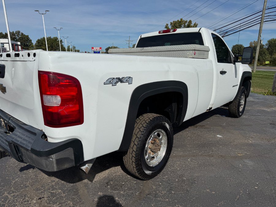 Used 2008 Chevrolet Silverado 2500 W/T w/ Snow Plow Prep Package AWD/4WD image 11