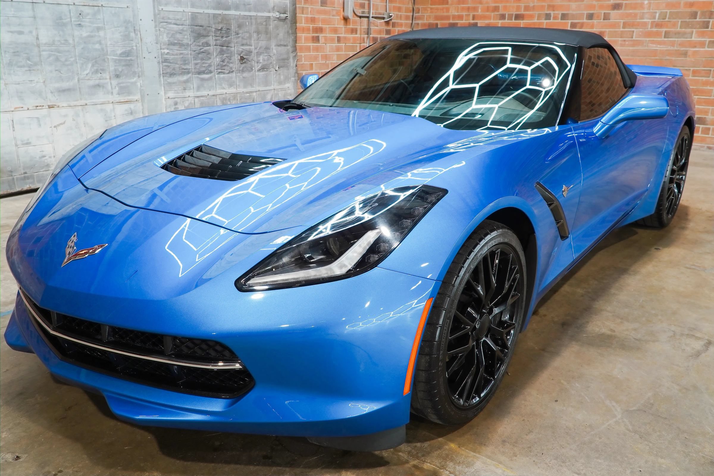 Used 2014 Chevrolet Corvette Stingray Convertible w/ 3LT Preferred Equipment Group RWD image 22