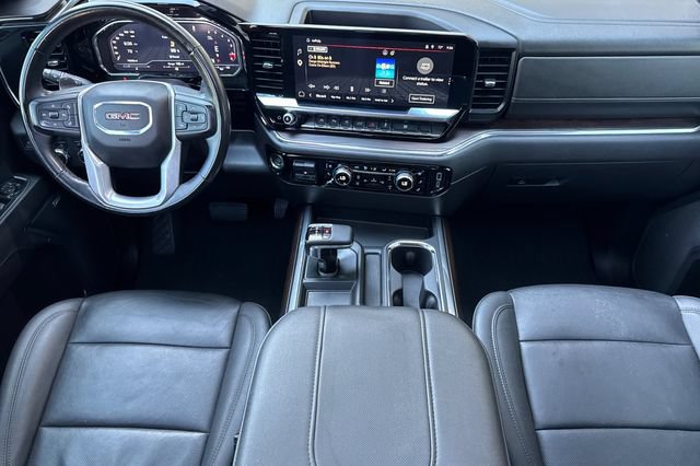 Used 2024 GMC Sierra 1500 SLT w/ SLT Premium Plus Package AWD/4WD image 15
