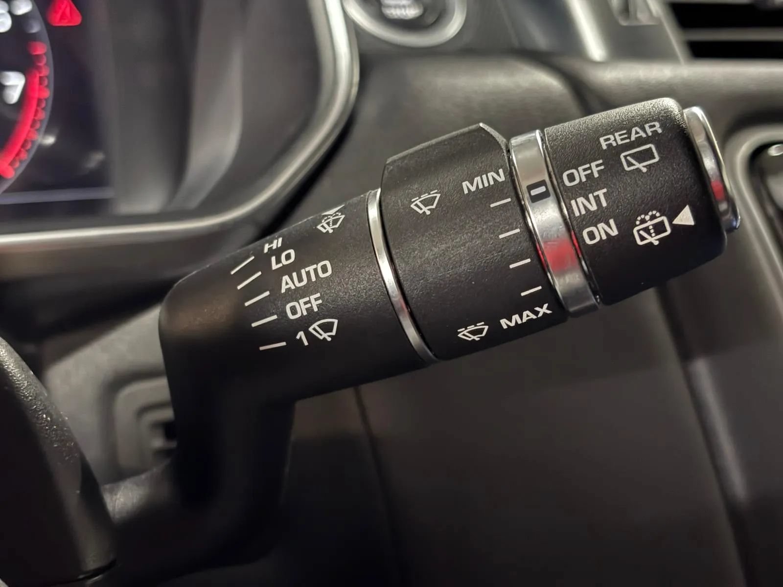 Used 2019 Land Rover Range Rover Sport HSE AWD/4WD image 38