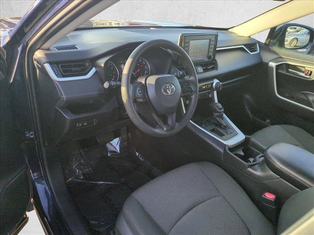 Used 2021 Toyota RAV4 XLE FWD image 10