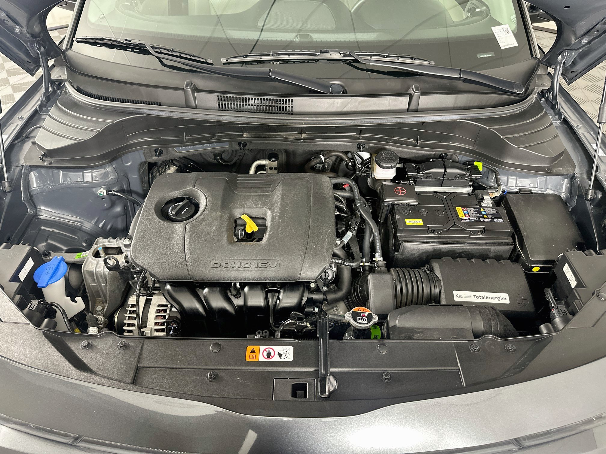 Used 2025 Kia Soul LX w/ LX Technology Package FWD image 31