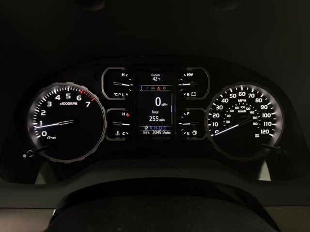 Used 2020 Toyota Tundra SR5 image 18