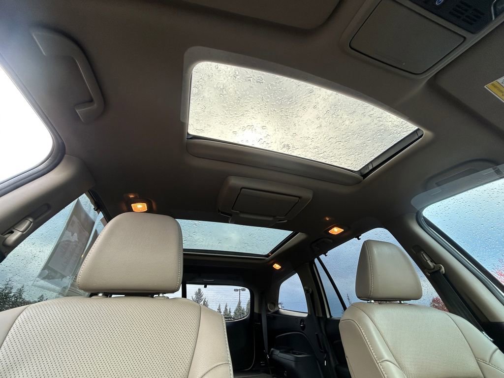 Used 2019 Honda Pilot Elite image 28