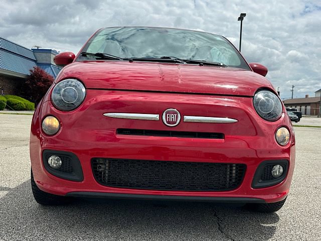 Used 2017 FIAT 500 Pop w/ Sport Appearance Package FWD image 7