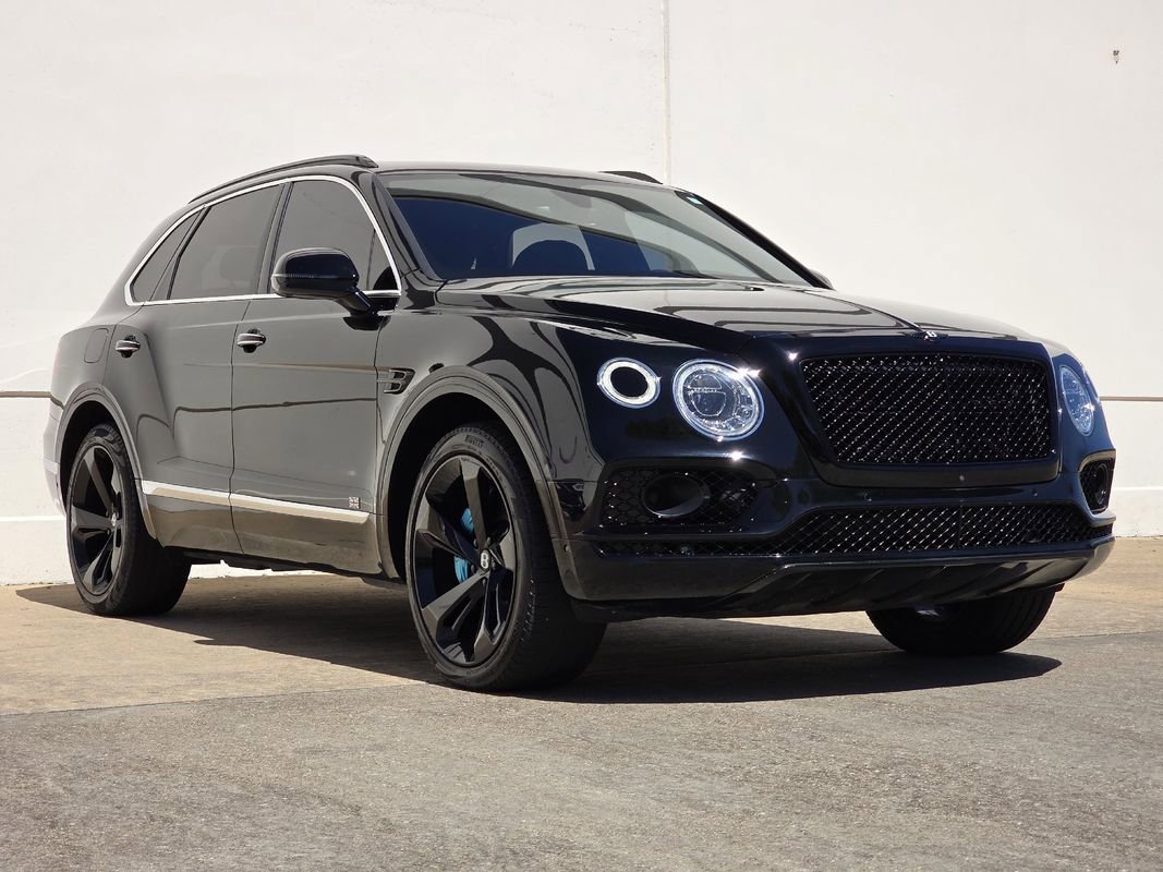 Used 2017 Bentley Bentayga image 6