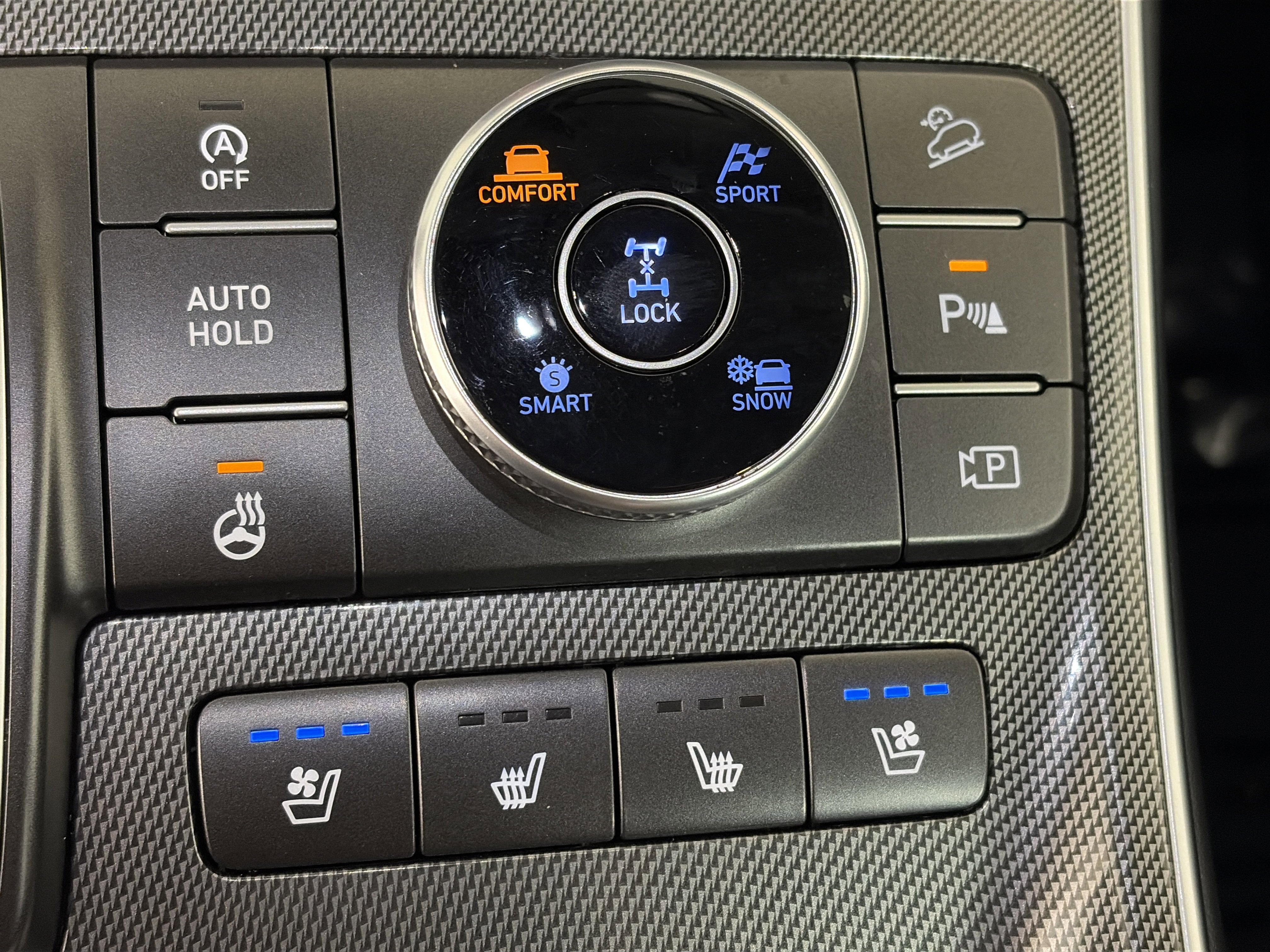 Used 2023 Hyundai Santa Fe Limited w/ Cargo Package image 26