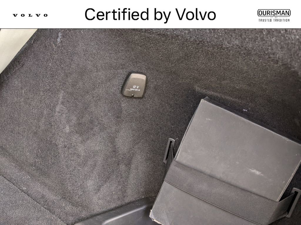 Used 2024 Volvo XC90 B6 Ultimate w/ Protection Package Premier AWD/4WD image 28