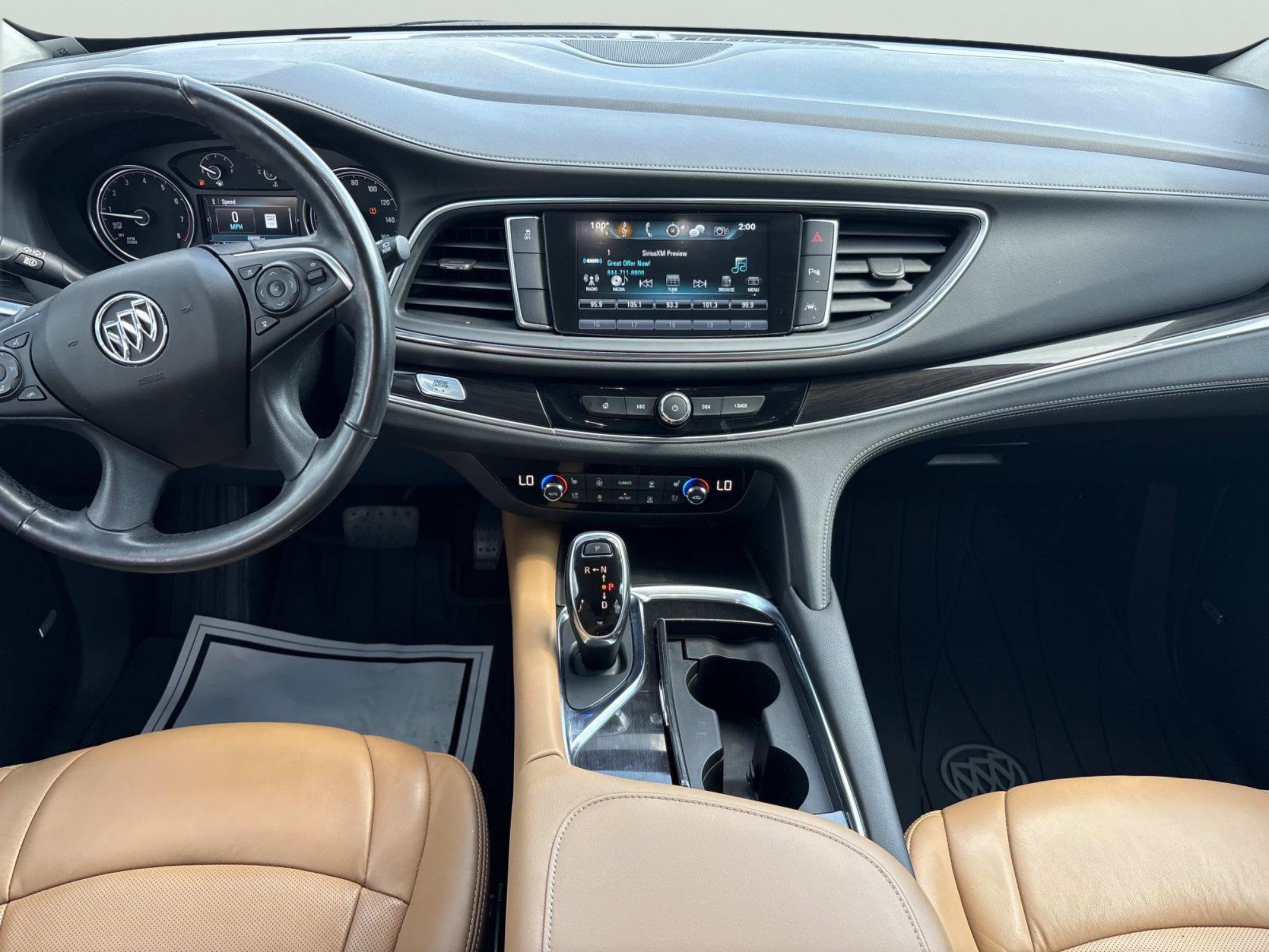 Used 2018 Buick Enclave Premium FWD image 16