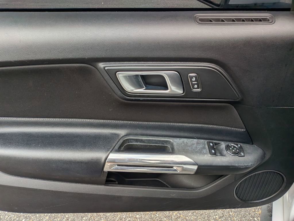 Used 2020 Ford Mustang GT image 13