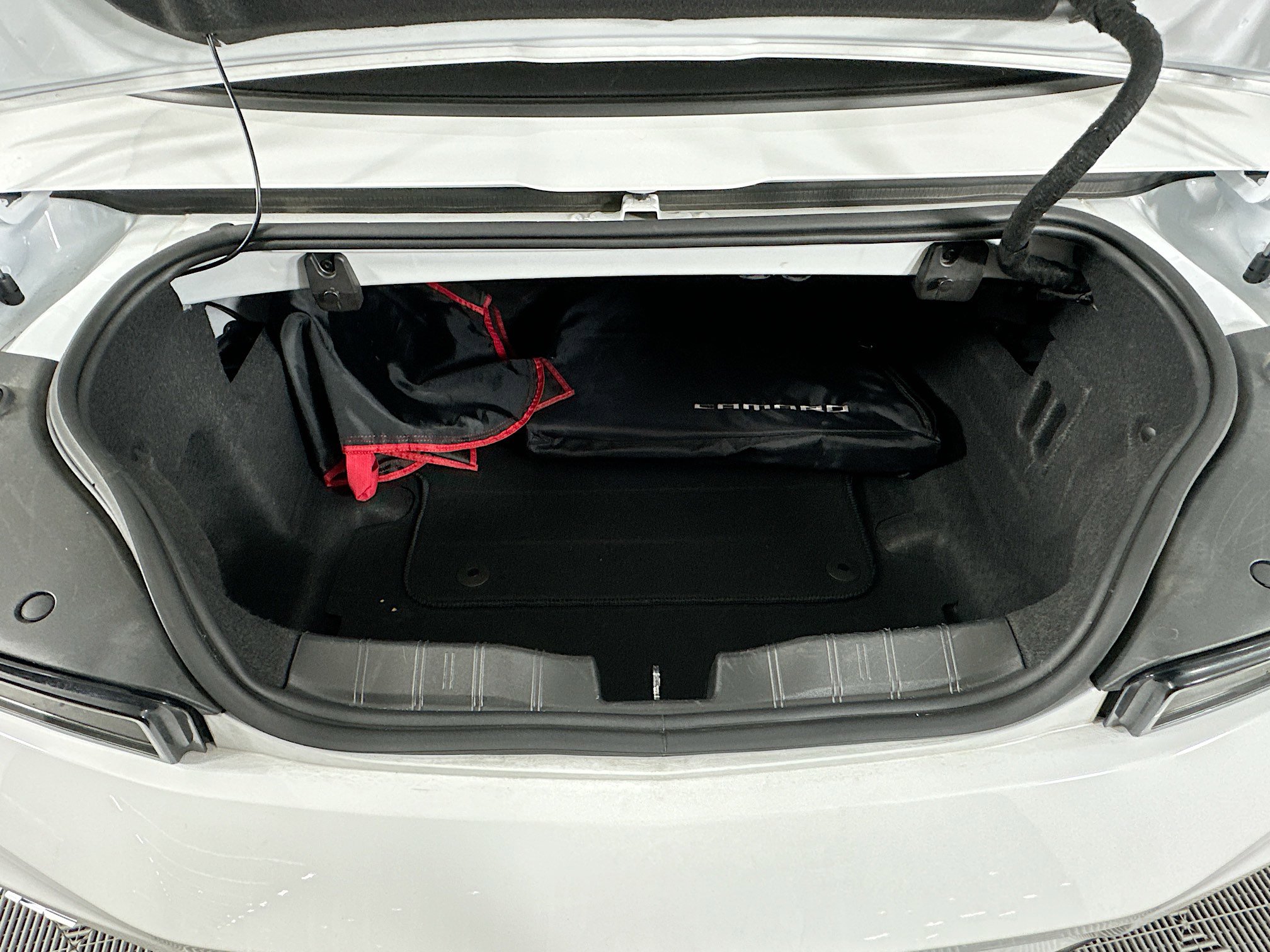 Used 2017 Chevrolet Camaro ZL1 image 27
