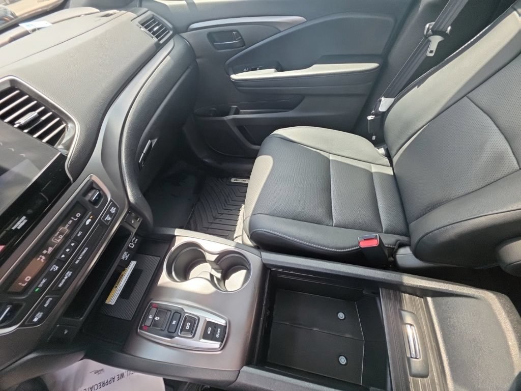 Used 2022 Honda Passport EX-L image 25