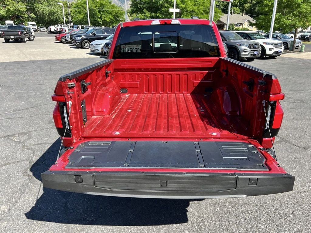 New 2023 Ford F150 Lightning Lariat AWD/4WD image 9