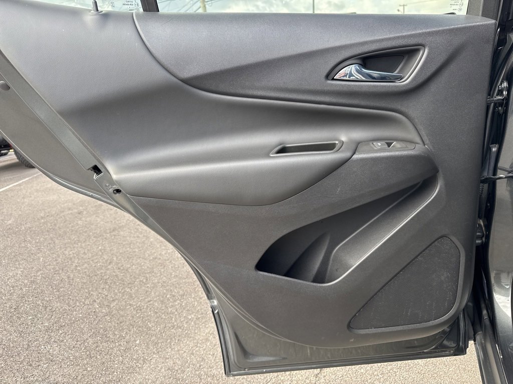 Used 2021 Chevrolet Equinox LT image 19