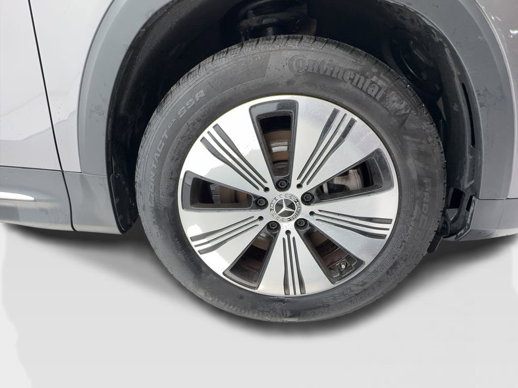 Used 2023 Mercedes-Benz EQB 250+ w/ Exclusive Package image 12