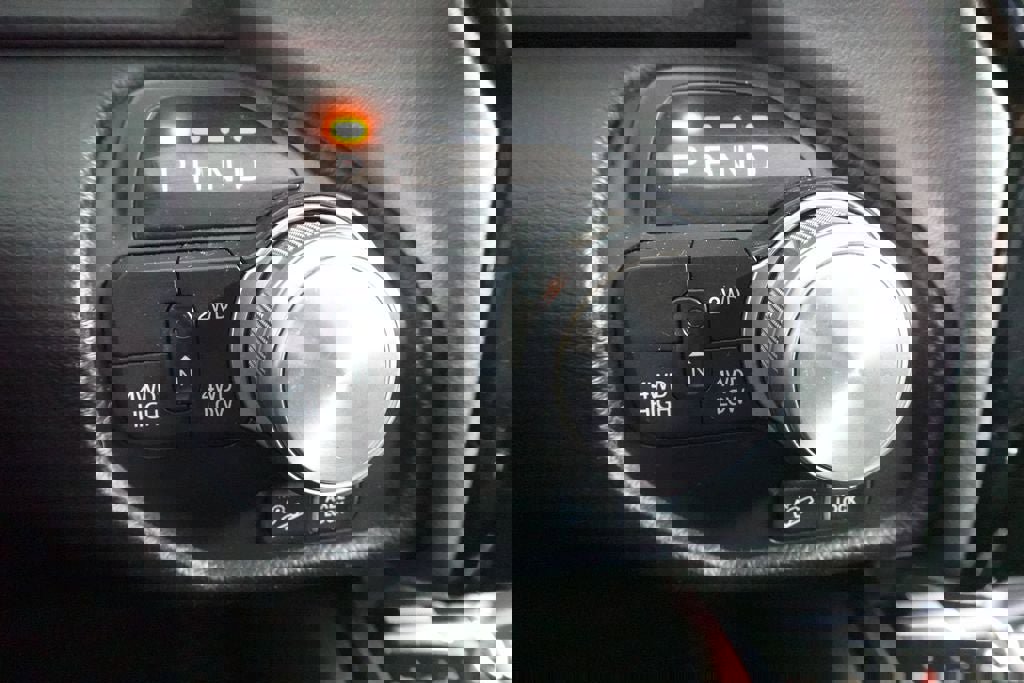 Used 2019 RAM 1500 Rebel image 16