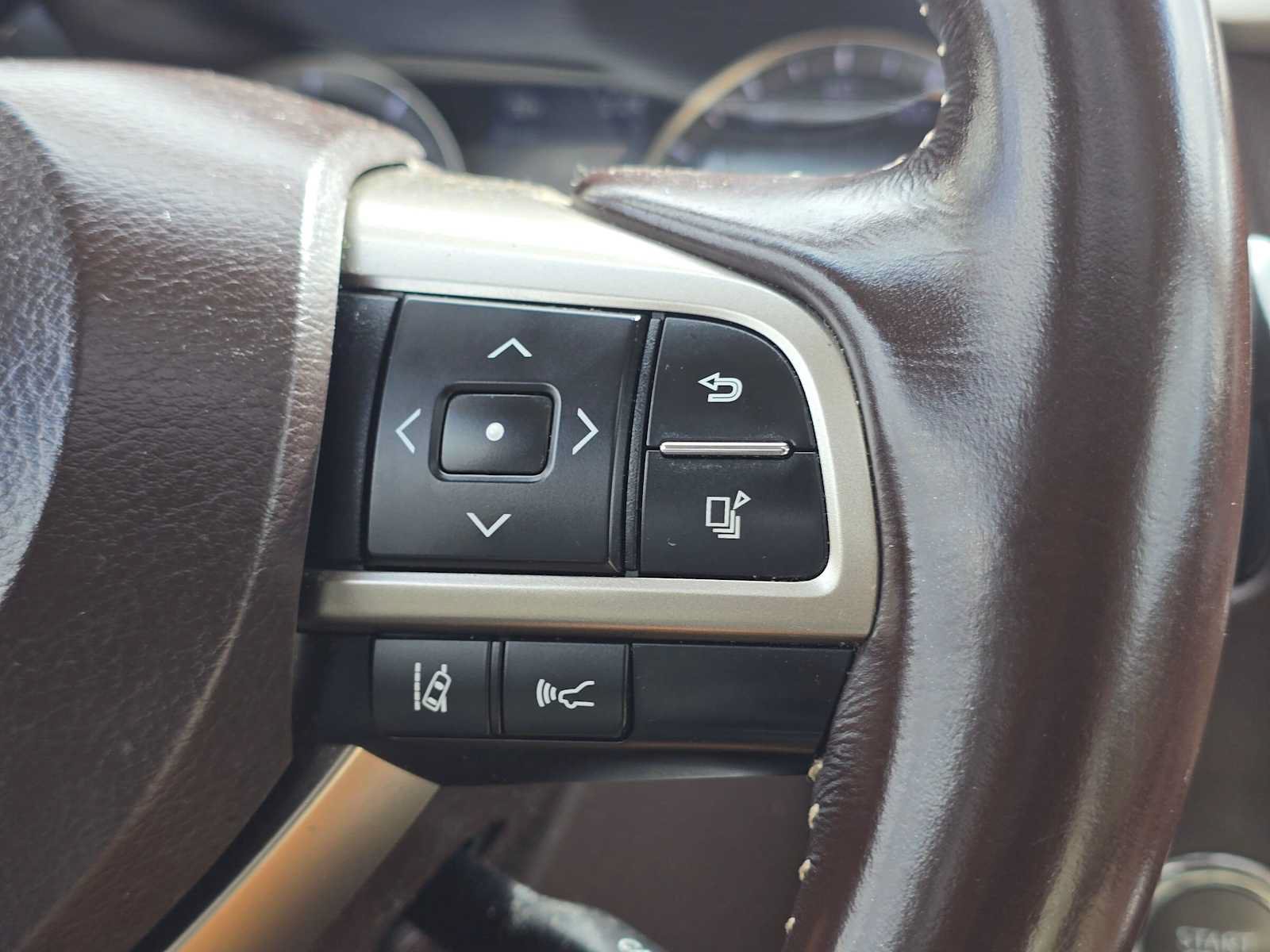 Used 2018 Lexus RX 350L AWD image 31