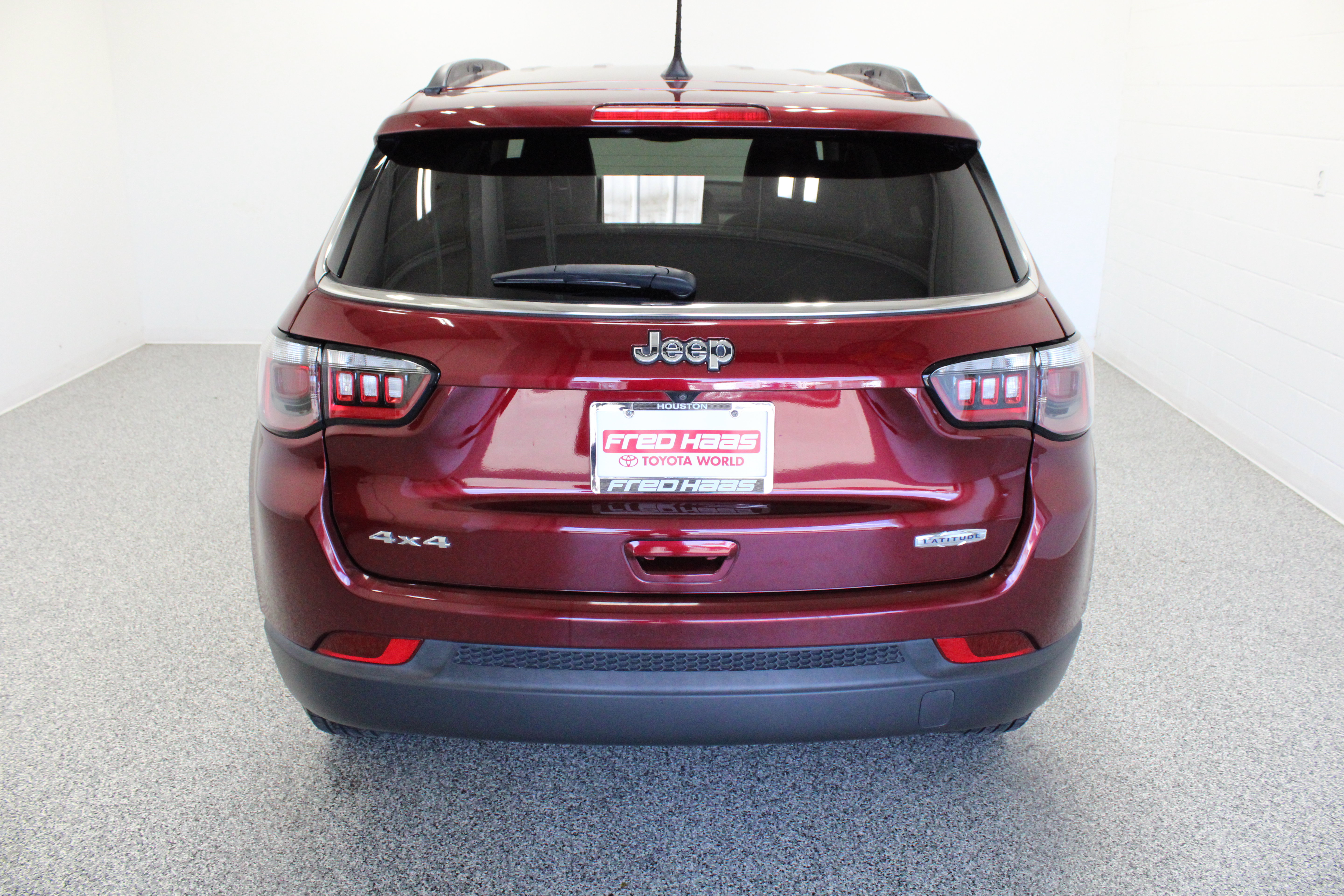 Used 2022 Jeep Compass Latitude w/ Convenience Group AWD/4WD image 8