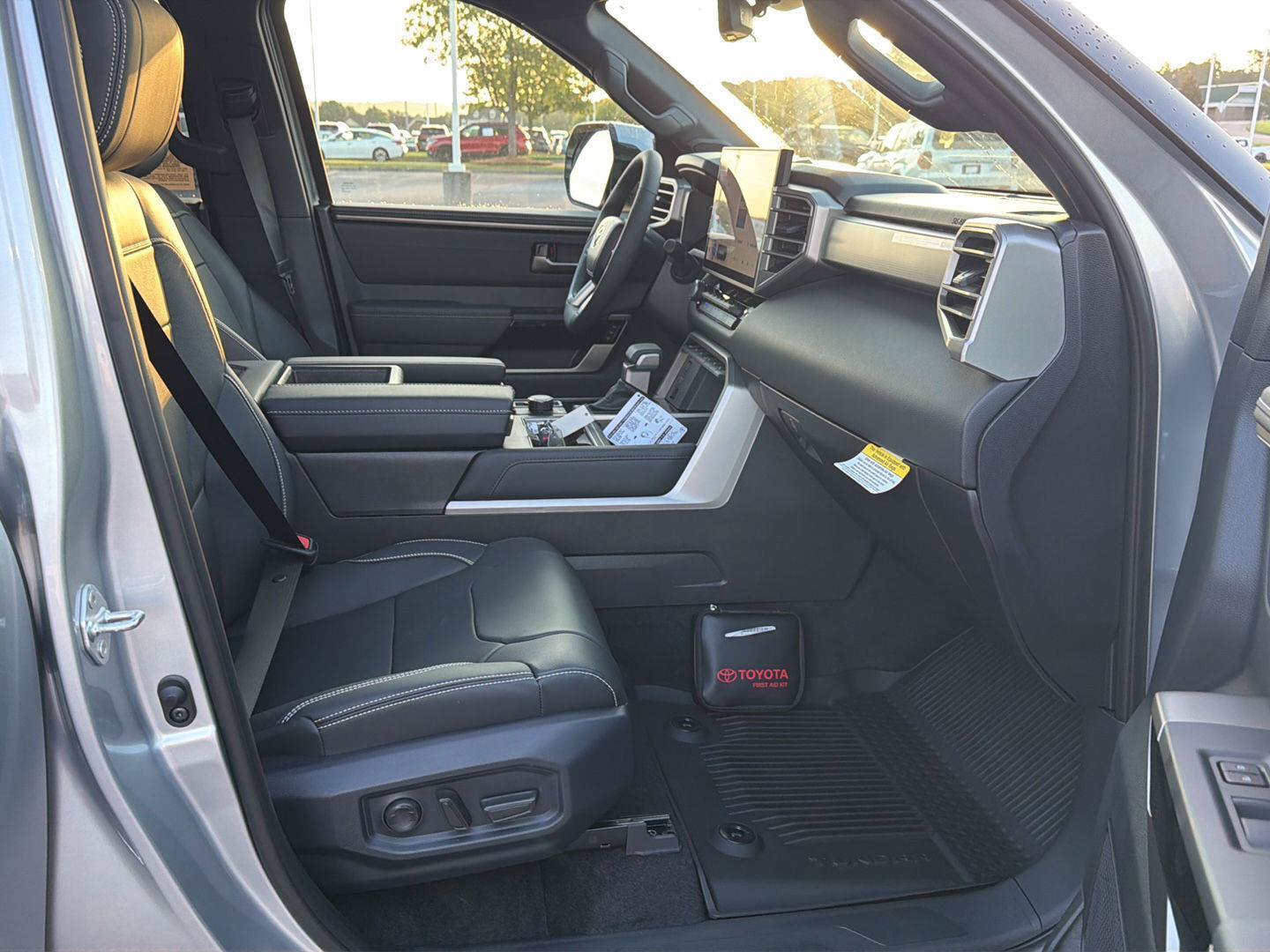 New 2026 Toyota Tundra Limited AWD/4WD image 13