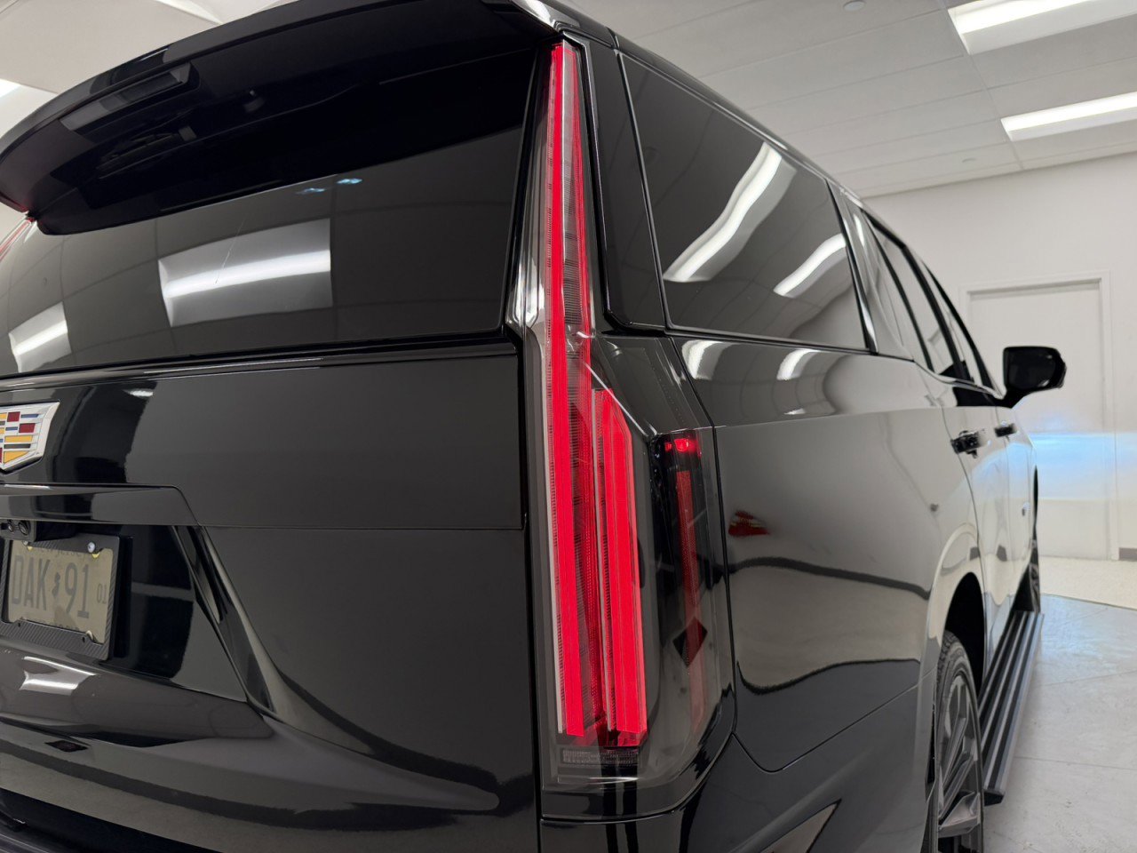 Used 2025 Cadillac Escalade V image 48