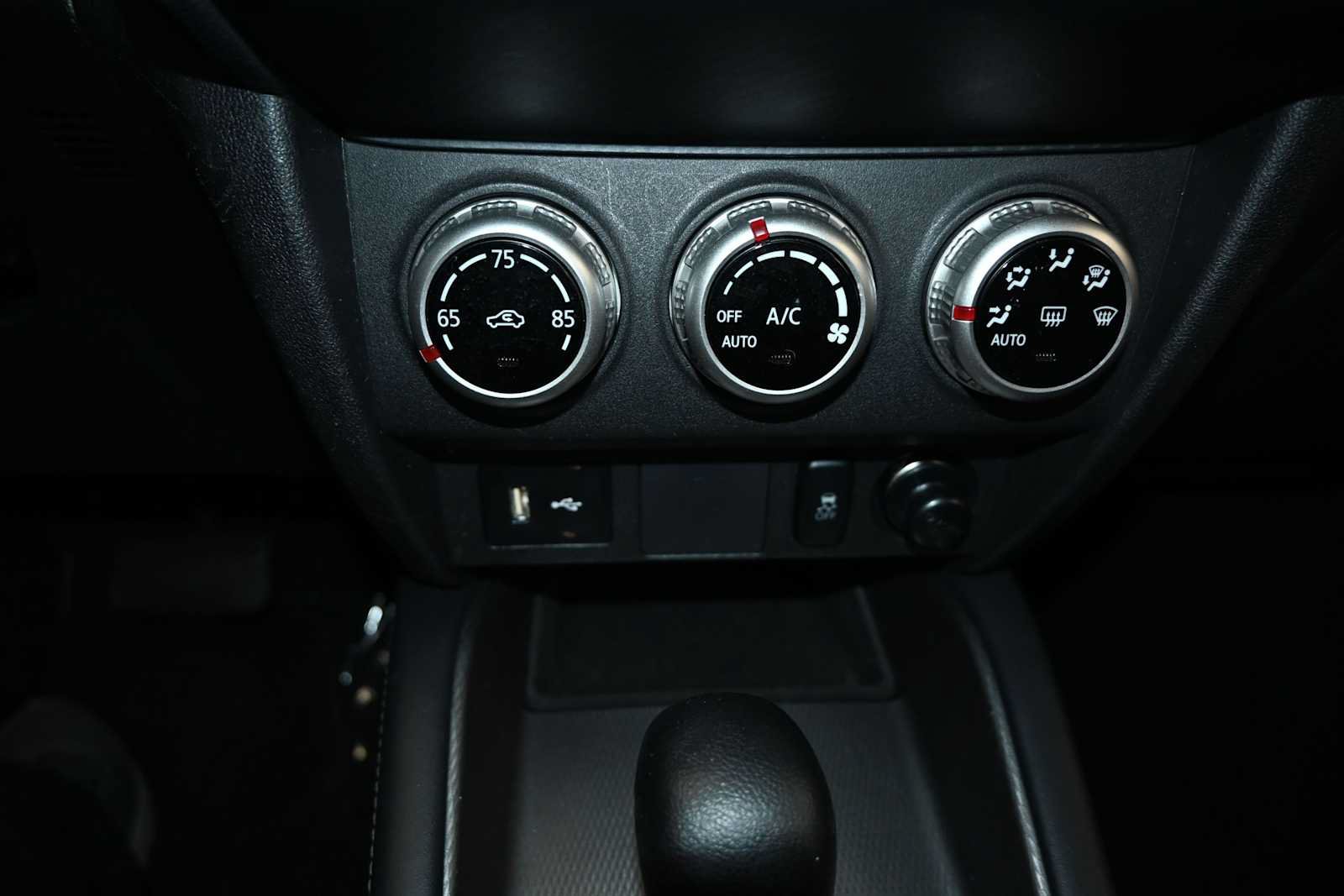Used 2024 Mitsubishi Outlander Sport ES AWD/4WD image 15