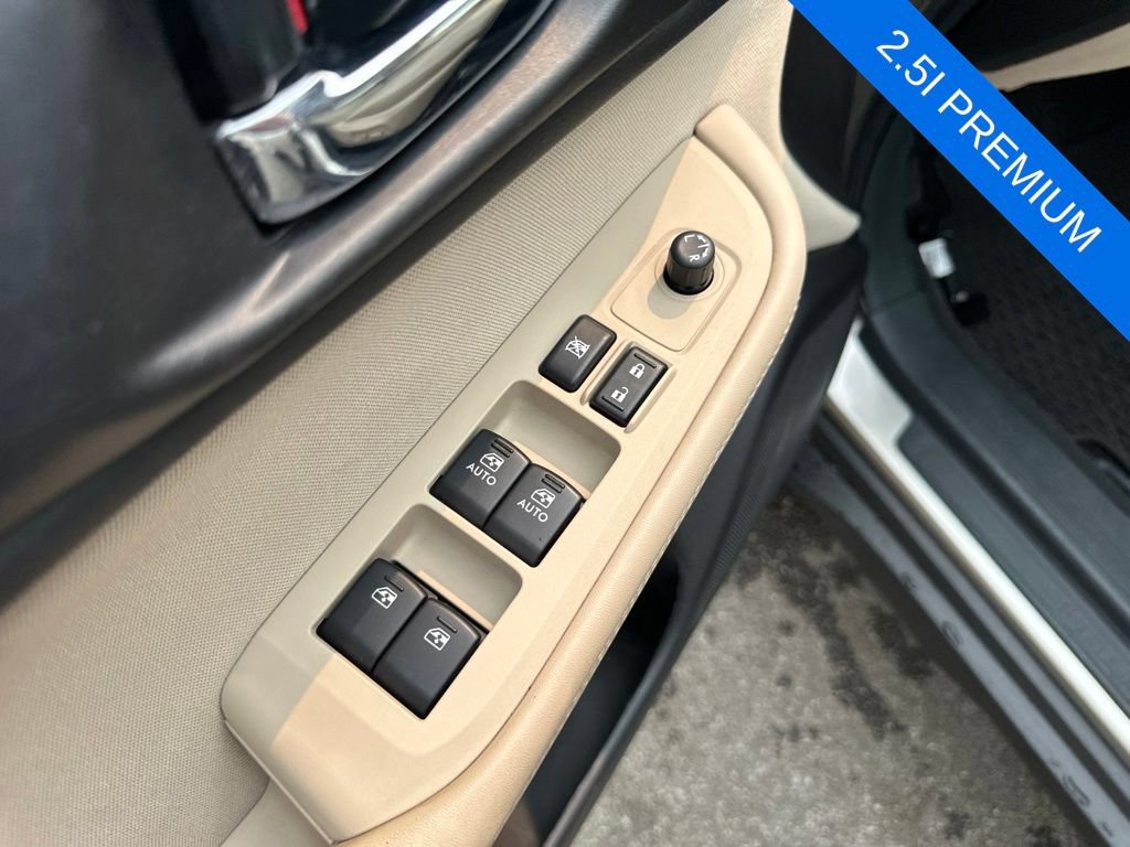 Used 2017 Subaru Outback 2.5i Premium AWD/4WD image 10
