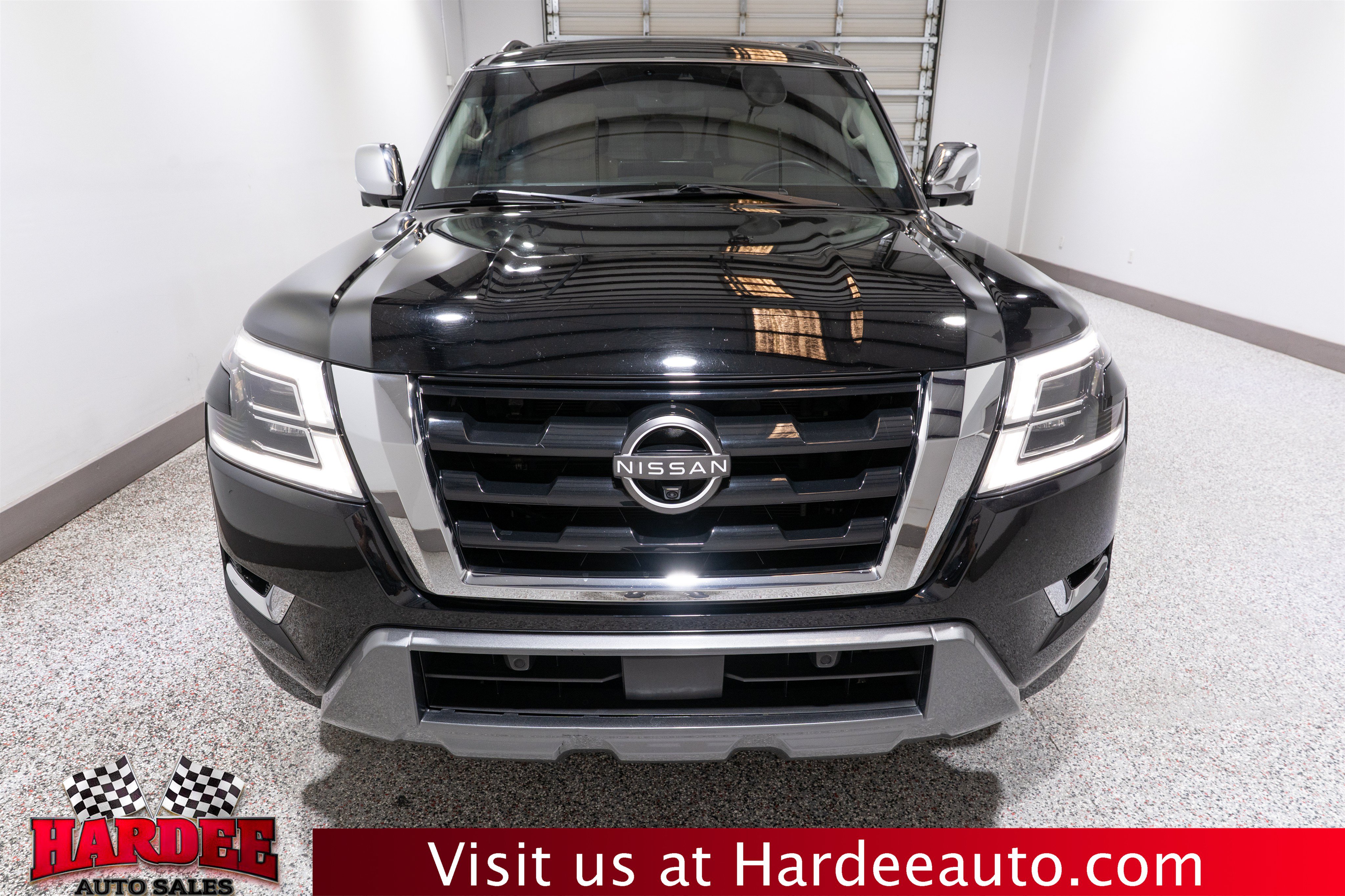 Used 2022 Nissan Armada Platinum RWD image 7