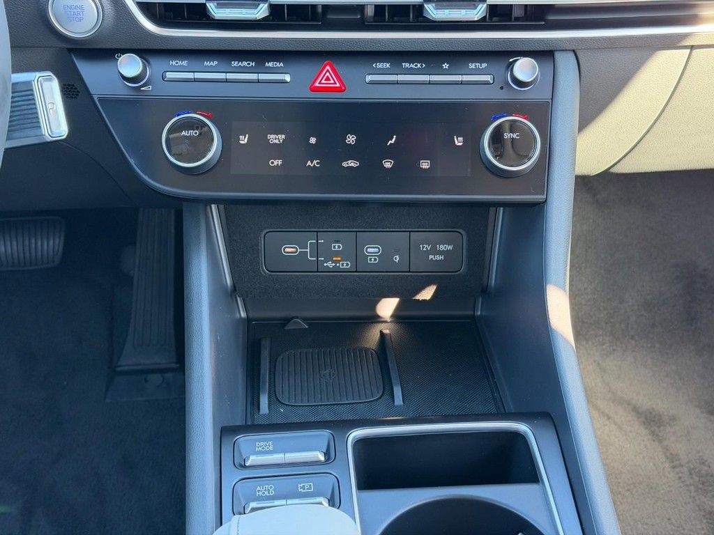 New 2026 Hyundai Sonata SEL FWD image 7