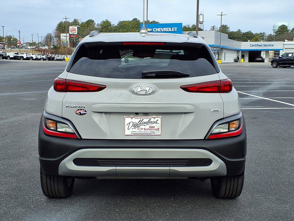 Used 2023 Hyundai Kona SEL image 18
