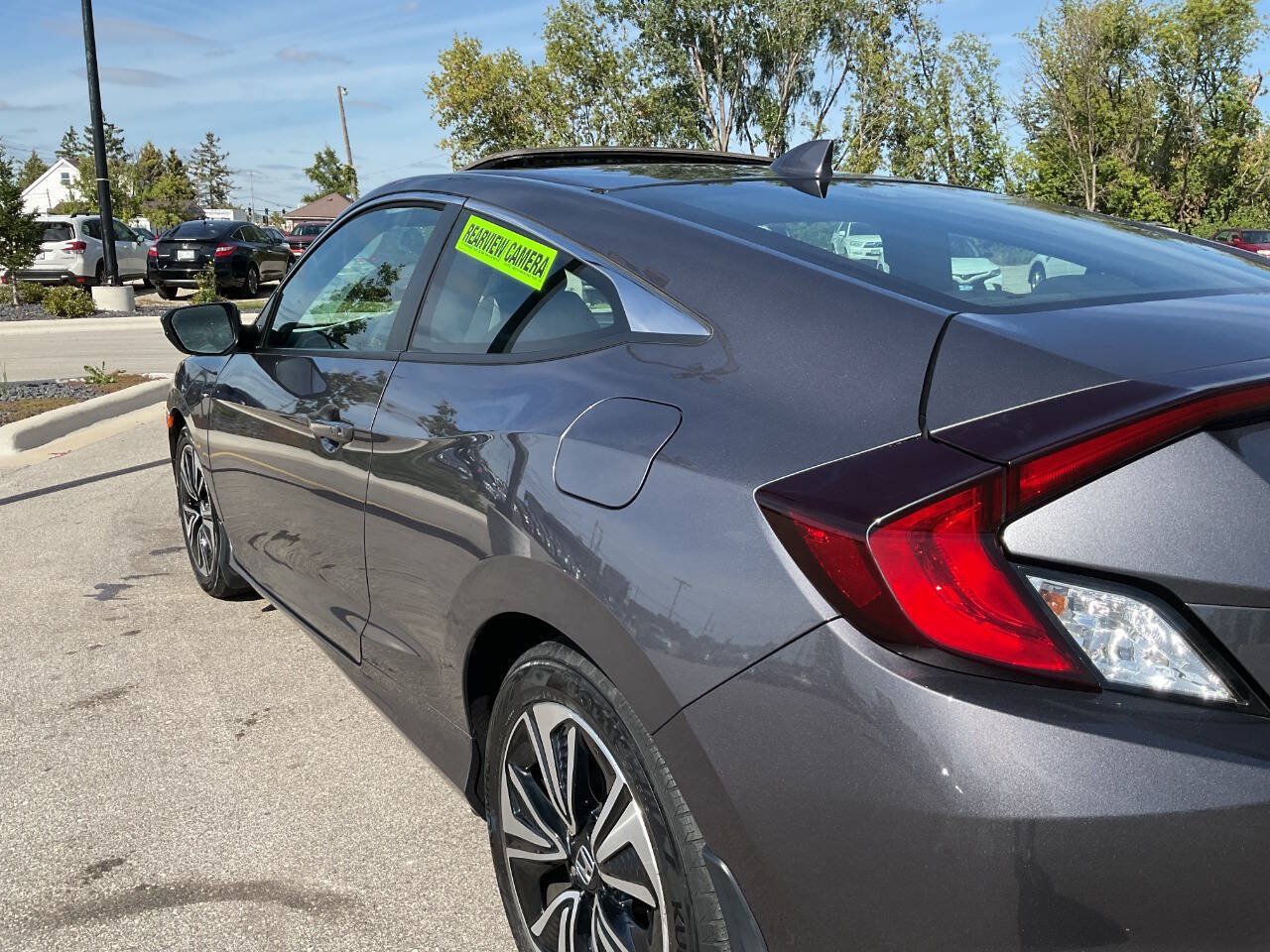 Used 2017 Honda Civic EX-T image 5