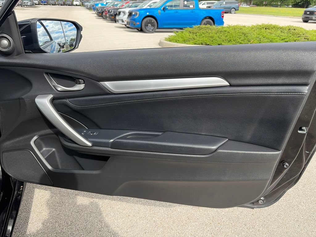 Used 2020 Honda Civic Touring image 9