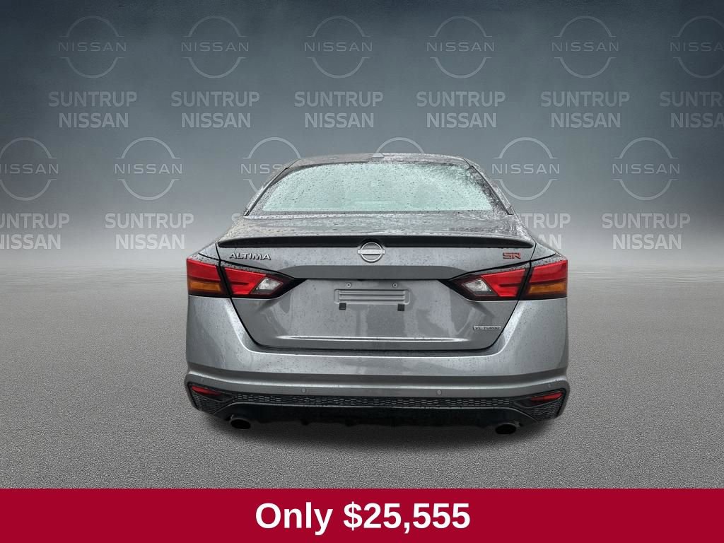 Used 2024 Nissan Altima 2.0 SR image 4