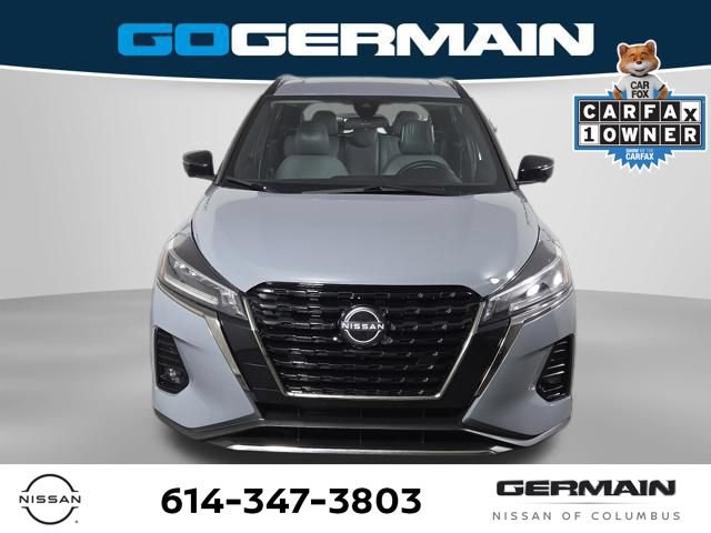 Used 2022 Nissan Kicks SR w/ Premium Package FWD image 2