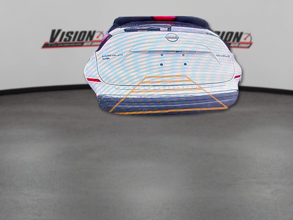 Used 2024 Chevrolet Malibu LT image 32