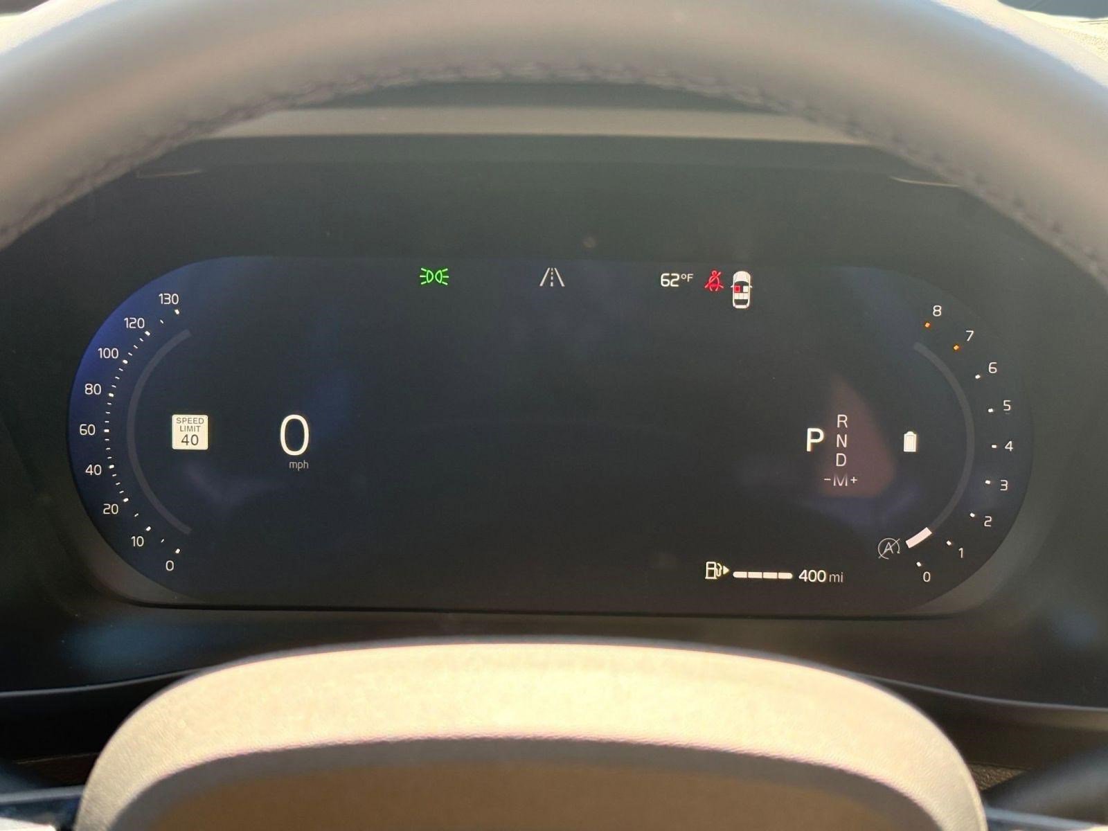 New 2026 Volvo XC40 B4 Plus w/ Climate Package image 21