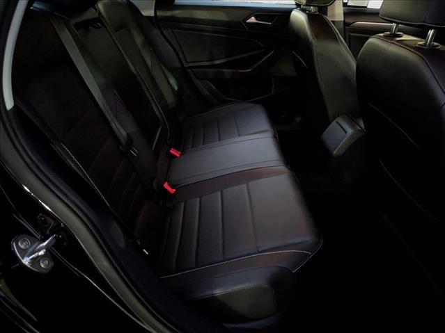 Used 2024 Volkswagen Jetta SE image 17