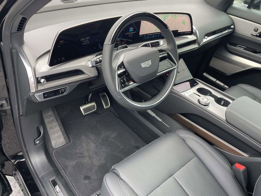 New 2026 Cadillac Vistiq Sport image 18