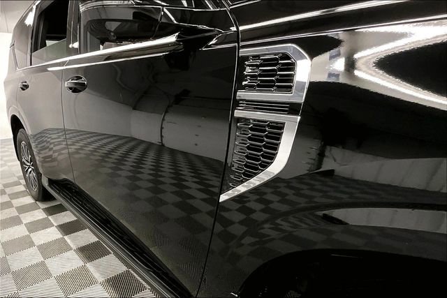 New 2026 Nissan Armada Platinum image 12