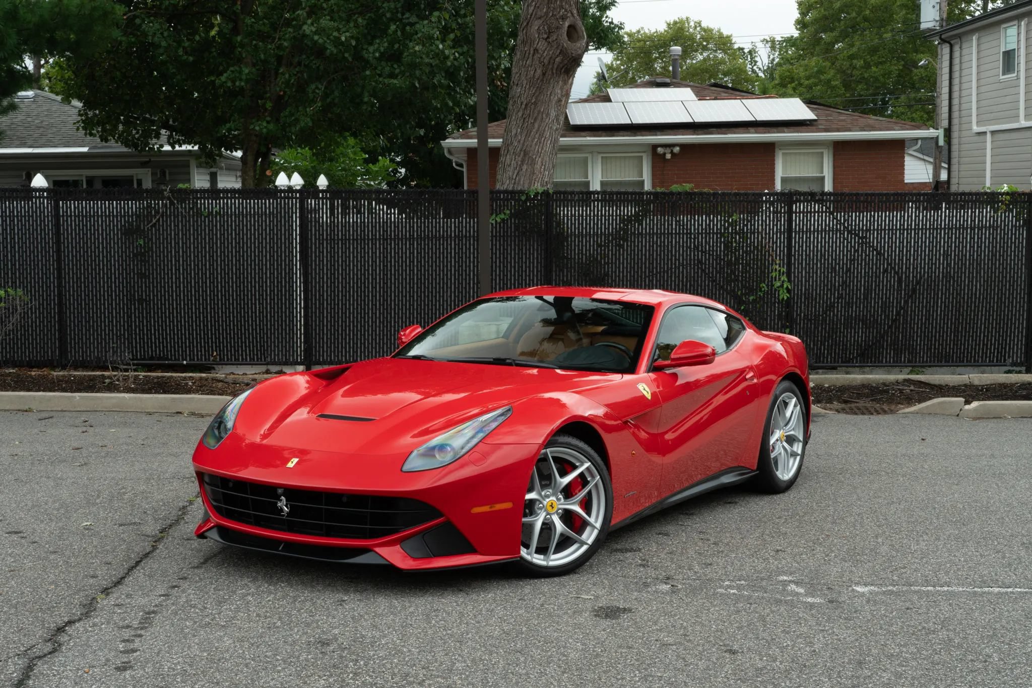Used 2017 Ferrari F12 Berlinetta RWD image 36
