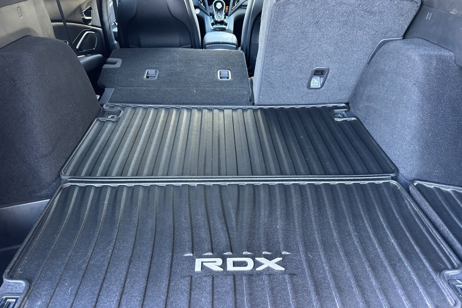 Used 2025 Acura RDX SH-AWD image 25